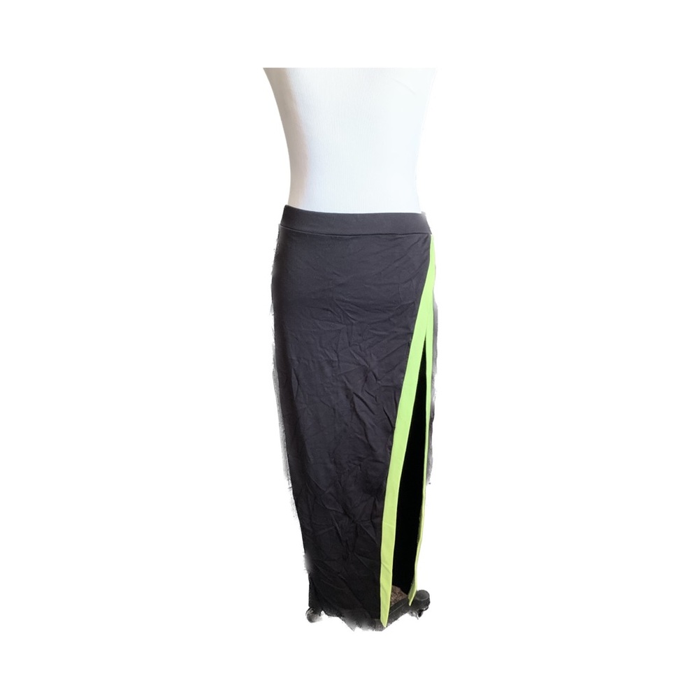 Black and Green Maxi Skirt by Forever 21.